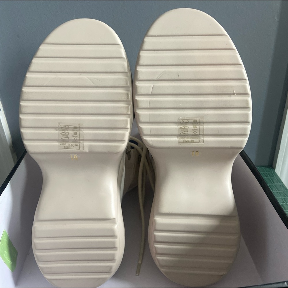 Azelia Wang Beige Boots - Picture 5 of 5